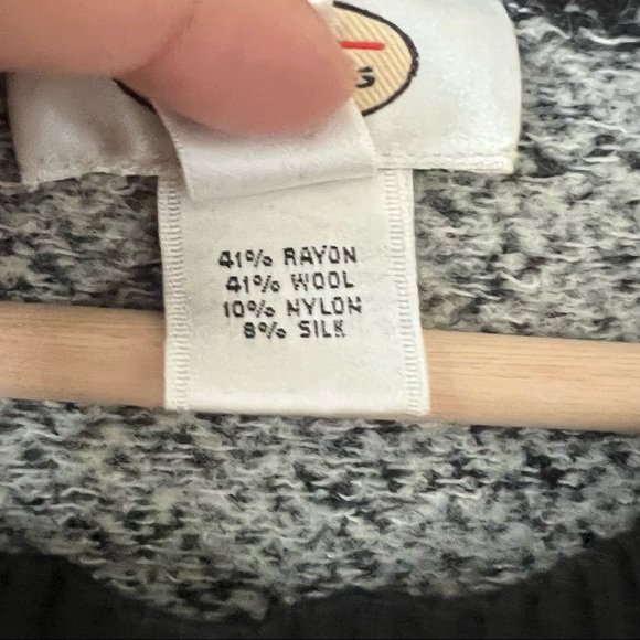 Talbots Cropped Short Sleeve Sweater - Picture 3 of 4